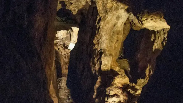 大奧姆海岬隧道在地下綿延五英里（圖片來源：Amanda Ruggeri)