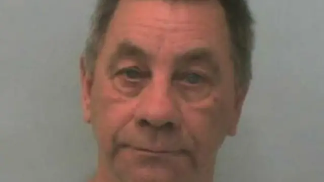 汉普敦已经搬到了布里斯托，离婚、再婚，有儿有女有工作（油漆工），没有犯罪记录，过着普通人的日子。