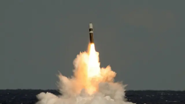 Пуск баллистической ракеты
