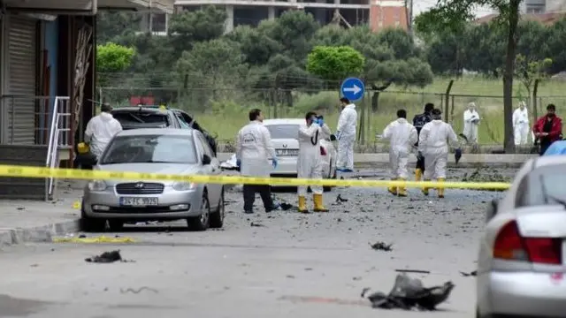  استنبول میں عسکری تنصیبات کے قریب ایک کار بم دھماکے میں کم از کم آٹھ افراد زخمی ہوئے