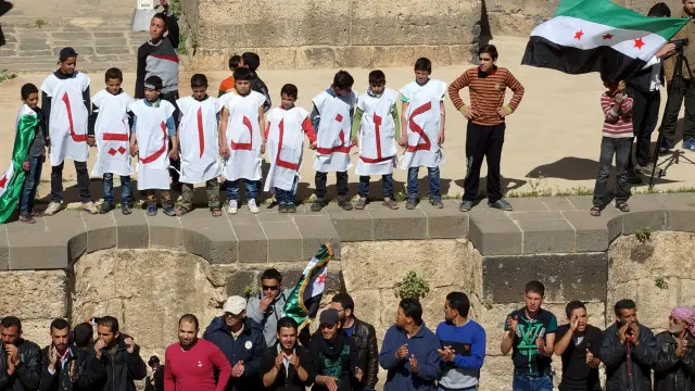 كانت آخر شحنة مساعدات تصل إلى داريا في نوفمبر/تشرين الثاني 2012. 