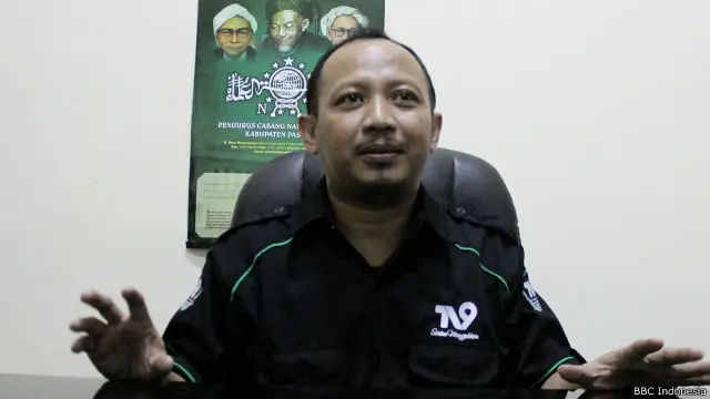 Hakim Jayli, Presiden direktur TV9 milik NU. "TV 9 menjadi lebih dari sekedar media, dia adalah bagian instrumen NU dalam cyber war yang lebih rumit," akunya.