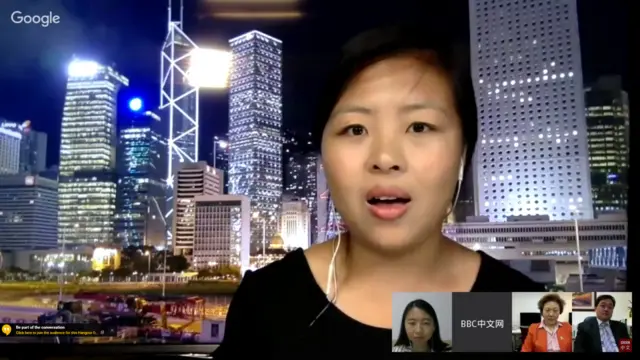 主持人觅云与嘉宾一同探讨“魏则西事件”是否能够推动中国的医疗行业改变。