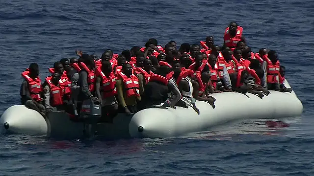 د هغو کسانو شمېر، چې د اروپايي اتحادیې په غړو هېوادونو کې یې ۲۰۱۵ کال اوږدو کې د پناه غوښتنه کړې ۱۲۵۵۶۰۰ کسانو ته رسیږي