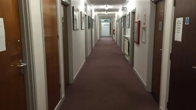 В прошлом году гормонозаместительную терапию назначили 32 пациентам клиники