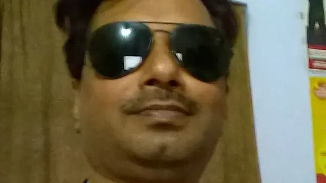  پولیس قاتلوں کی تلاش میں مصروف ہے