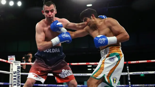 विजेंदर सिंह, आंद्रज़ेज सोल्ड्रा