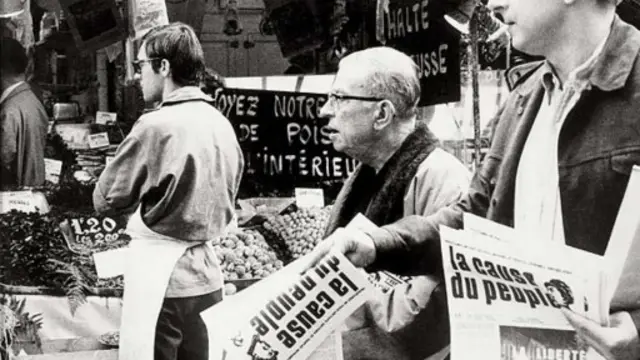 薩特和學生在巴黎街頭宣傳文革