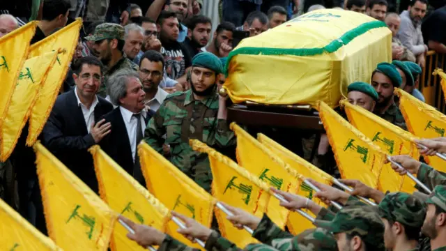 مراسم تشییع مصطفی بدرالدین در بیروت