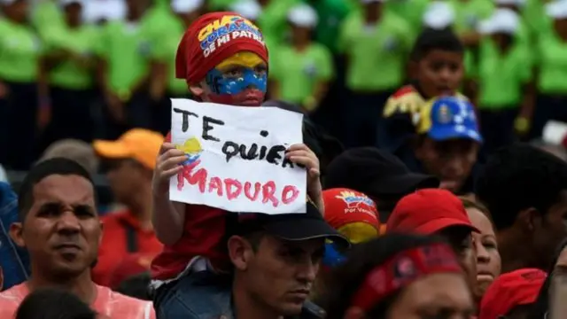 Concentración a favor del gobierno