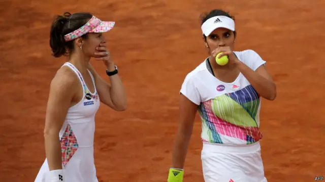 सानिया मिर्ज़ा, मार्टिना हिंगिस