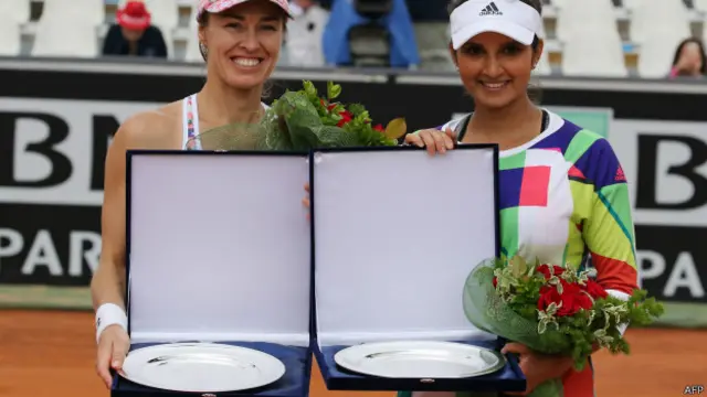 सानिया मिर्ज़ा, मार्टिना हिंगिस