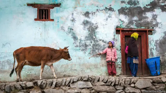 Pengunjung bisa menemukan desa-desa yang berbeda di sepanjang jalan menuju Pangi (melalui Kishtwar).