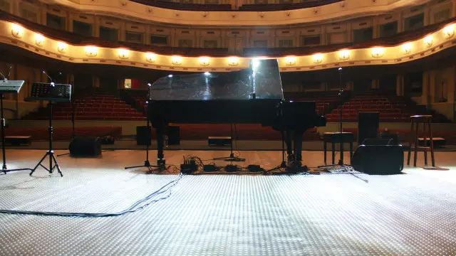 жовтневий палац