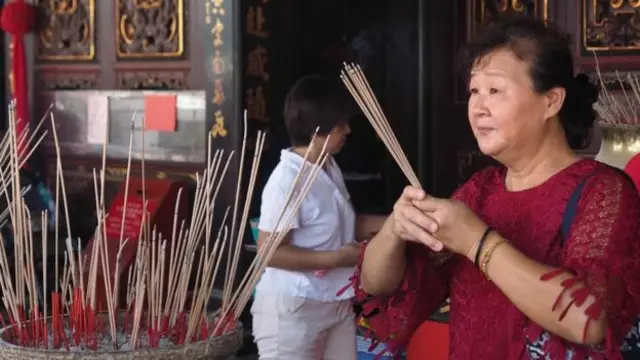 华裔—和谐街上的青云亭