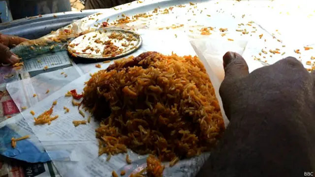 चेन्नई में बीफ़ बिरयानी की दुकान पर हिन्दू भी आते हैं.