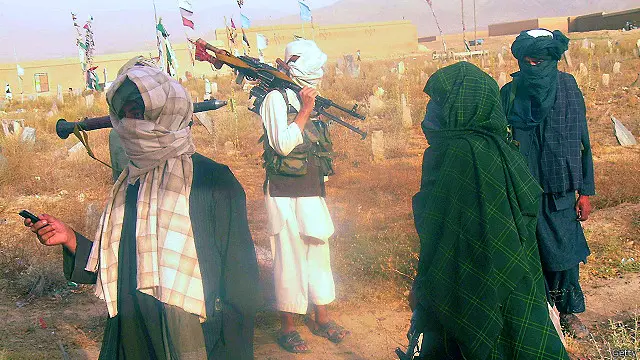 طالبان کے بعض دھڑوں نے ملا منصور کو اپنا امیر ماننے سے انکار کر دیا تھا