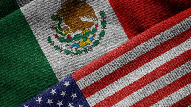 Bnaderas de EE.UU. y de México