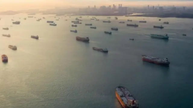 设计师表示，船只发出的无线电信号可被人接收到，但人必须处于能与信号直线连接的地方