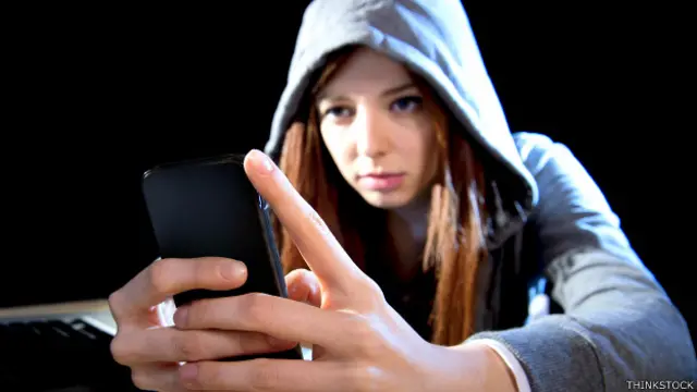 फ़ेस पासवर्ड