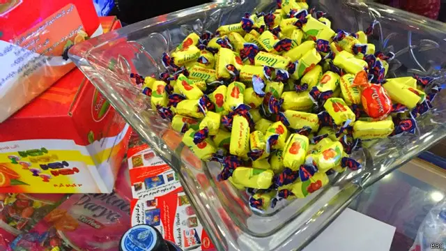 د هرات صنعتکاران وایي د دې لپاره چې له ګاونډیو هېوادو سره د سیالۍ وړتیا پیدا کړي په کار ده چې دولت د دوی ملاتړ وکړي.