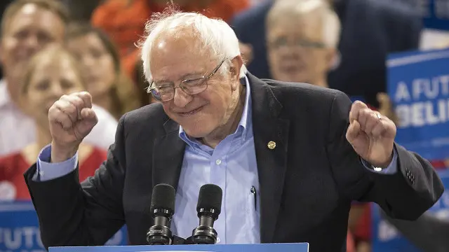 Sanders menegaskan akan menunggu hasil resmi dari konvensi partai demokrat, Juli mendatang.