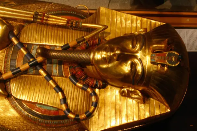 Саркофаг Тутанхамона