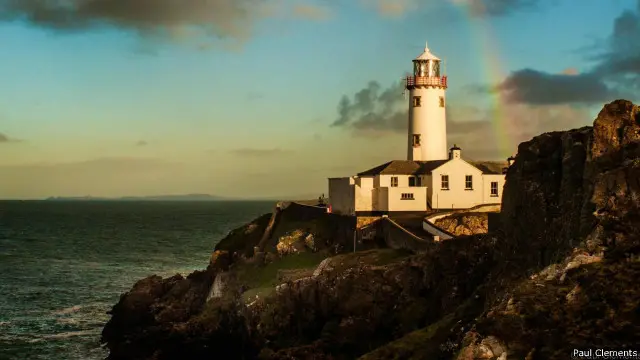 Mercusuar Fanad di semenanjung Fanad, County Donegal.