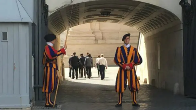 Guardias suizos en el Vaticano