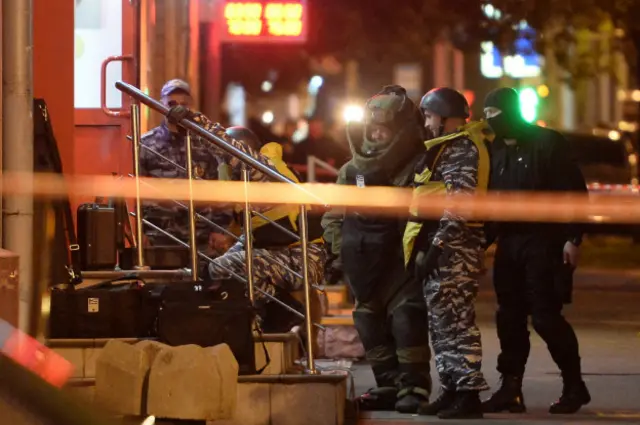 Захватчик пытался привести в действие взрывное устройство, сообщили в полиции