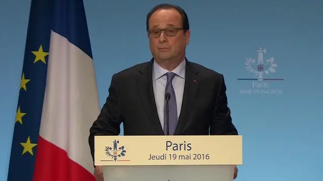فرانسوا اولاند تایید کړې، چې د پاریس او قاهرې تر منځ د مصري هوايي شرکت بې درکه شوې الوتکه له پېښې سره مخامخه شوې