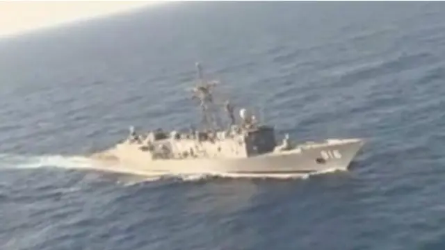 طیارے کے ملبے کی تلاش کے کام میں مصری، یونانی، فرانسیسی اور برطانوی فوجی شریک ہیں