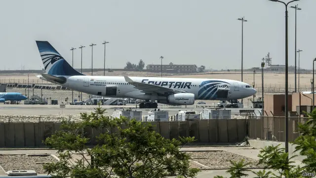 حسنی مبارک کے دورِ اقتدار میں ہر سال تقریباً 15 ملین سیاح مصر جاتے تھے