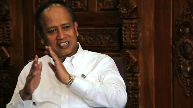 Menteri Ristek dan Dikti M. Nasir mengatakan penyebaran paham radikal ormas yang tidak menganut asas Pancasila, dilarang.