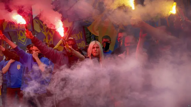 Акція тривала кілька годин та завершилась біля Верховної Ради. Всі учасники потім розійшлись і наразі повідомлень про затриманих чи постраждалих немає.