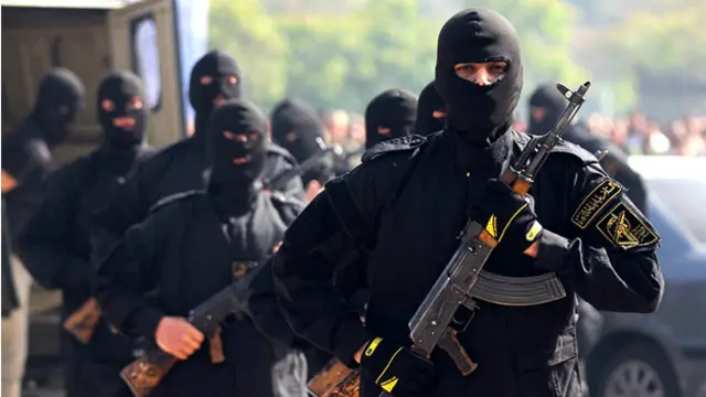 رژه موتورسواران نیروهای واکنش سریع سپاه در تهران