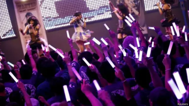 पॉप स्टार पर 