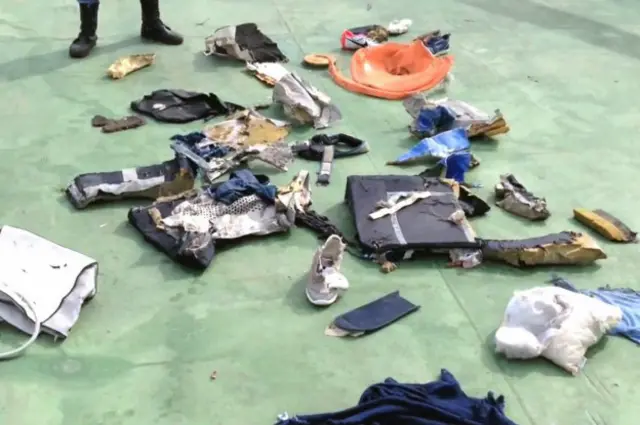 вещи с рейса MS804