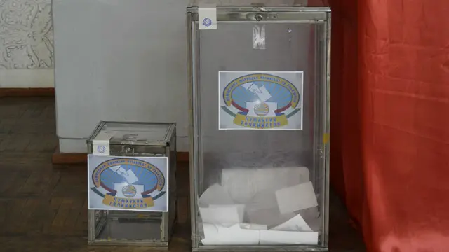 Урны для голосования