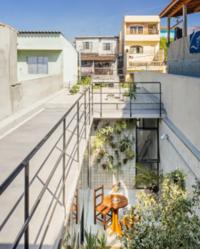 La vista de la casa desde la planta superior