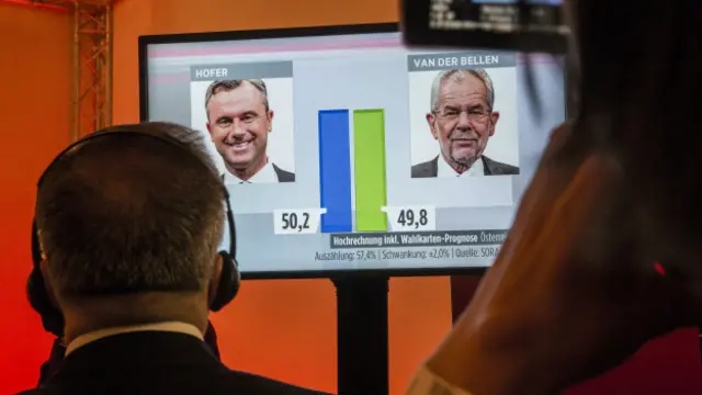 Sandıkların açılmasının ardından başlayan oy sayımları, adaylar arasındaki farkı açmadı.