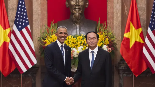 Trung Quốc có thể lo ngại việc Việt Nam xích lại gần Mỹ hơn là việc lệnh cấm vũ khí sát thương được bãi bỏ, theo nàh báo Zhuang Chen, BBC Tiếng Trung.