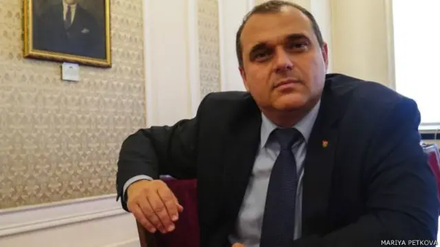 Искрен Веселинов, депутат от ВМРО