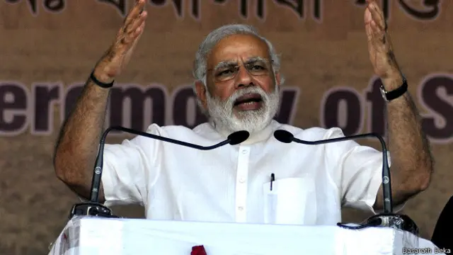 नरेंद्र मोदी.