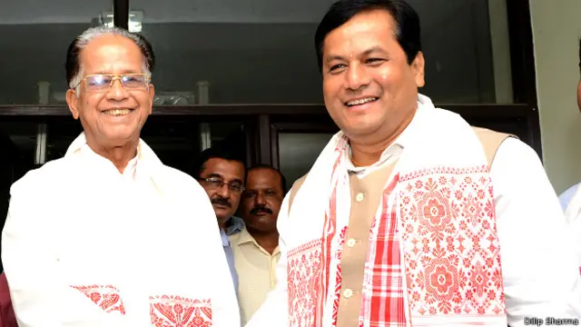 तरुण गोगोई और सर्बानंद सोनोवाल