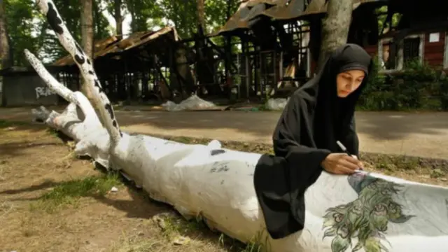 चिनार के दरख़्त