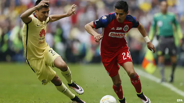 Partido de fútbol mexicano