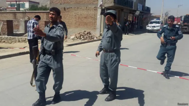 حملے کے بعد پولیس نے علاقے میں سکیورٹی سخت کر دی ہے