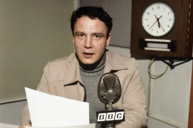 Владимир Буковский в студии Би-би-си, 1978 год