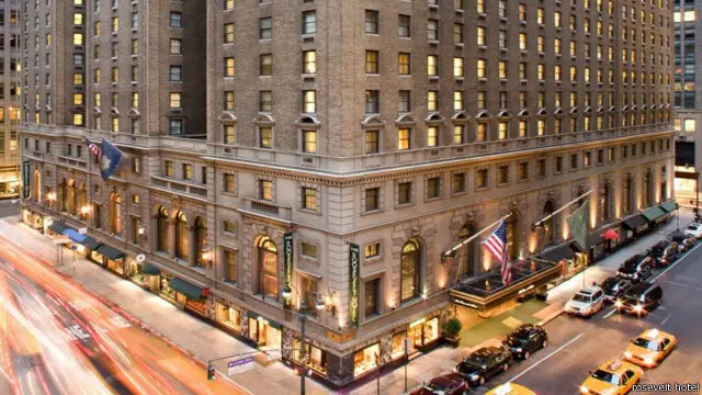 روزویلٹ ہوٹل کو 2007 میں فروخت کرنے کا فیصلہ کیا گیا جسے بعد میں واپس لے لیا گیا مگر اب بھی بہت سی للچائی نظریں اس ہوٹل پر لگی ہیں۔